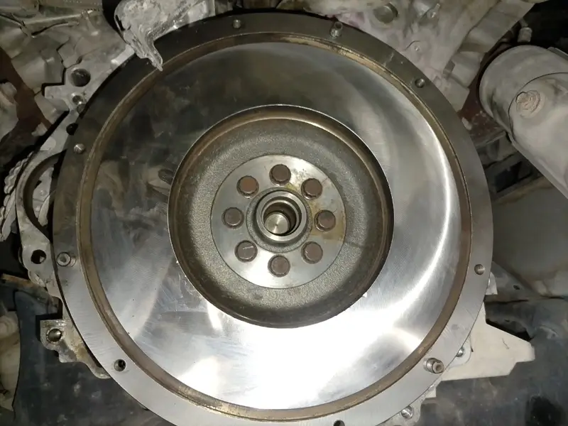 Volante de clutch recién rectificado